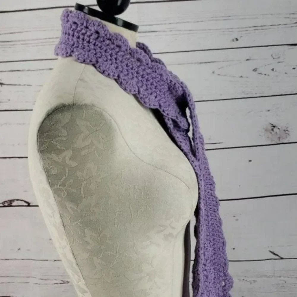 Handmade Crochet Lavender Purple‎ Detailed Scalloped Edge Scarf Wrap